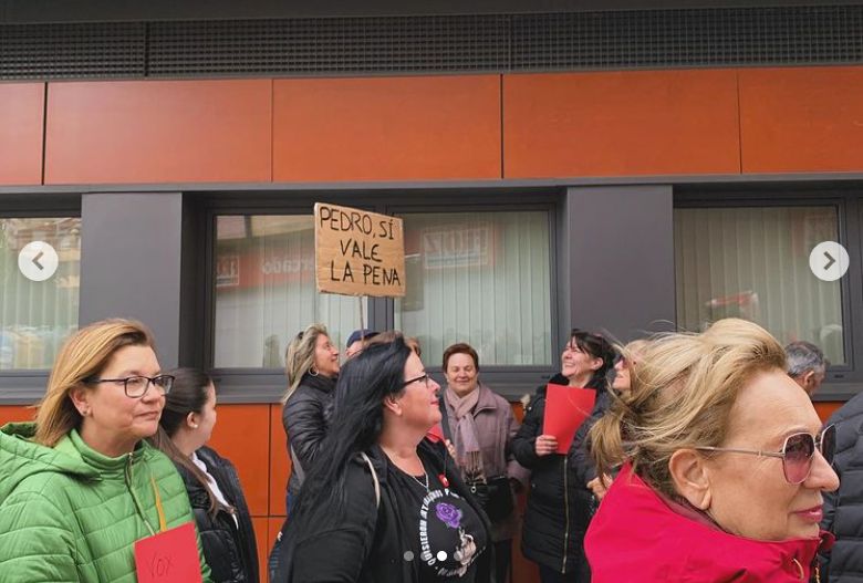 El PSOE de León muestra su apoyo a Pedro Sánchez