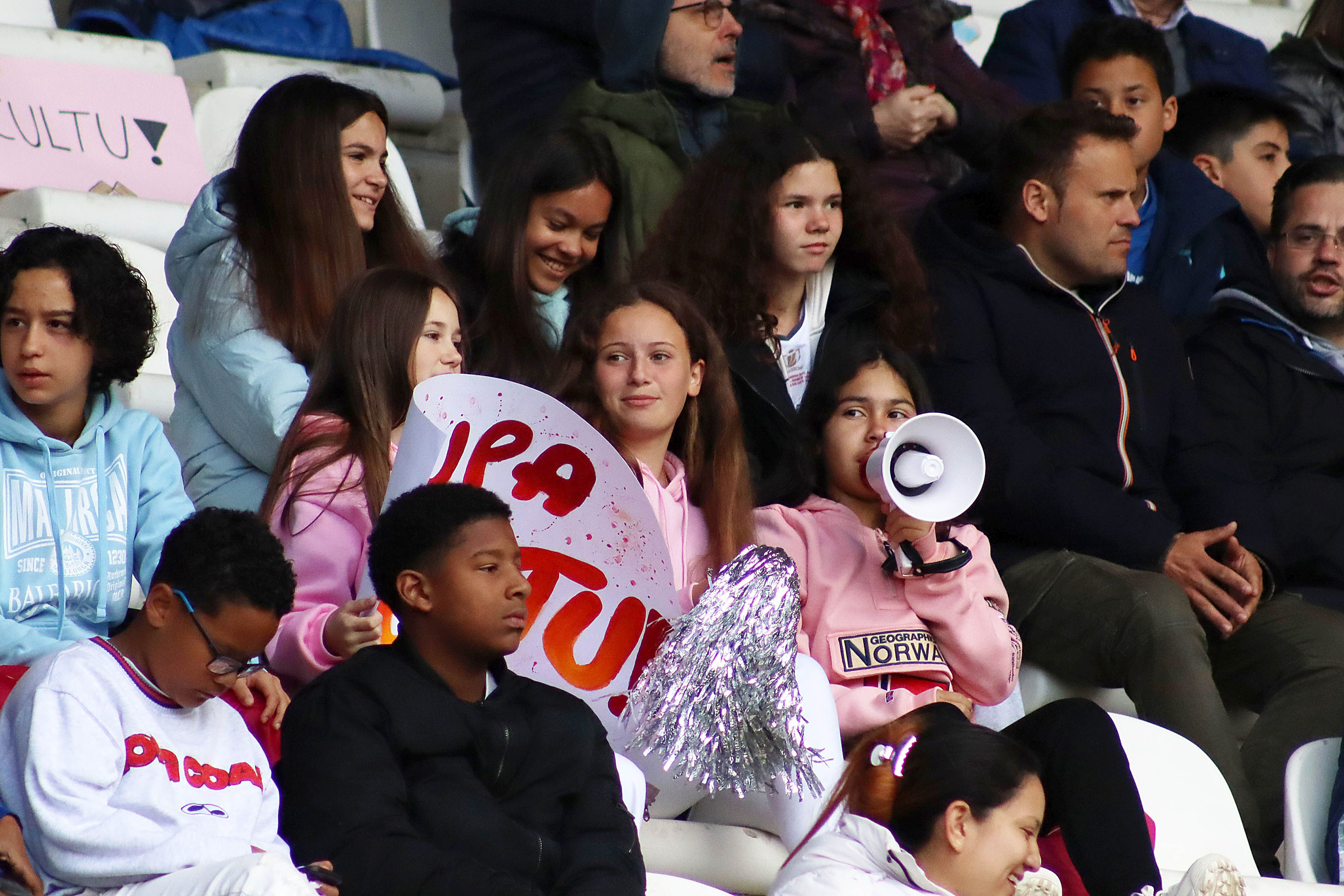 Las imágenes del Cultural-Nástic