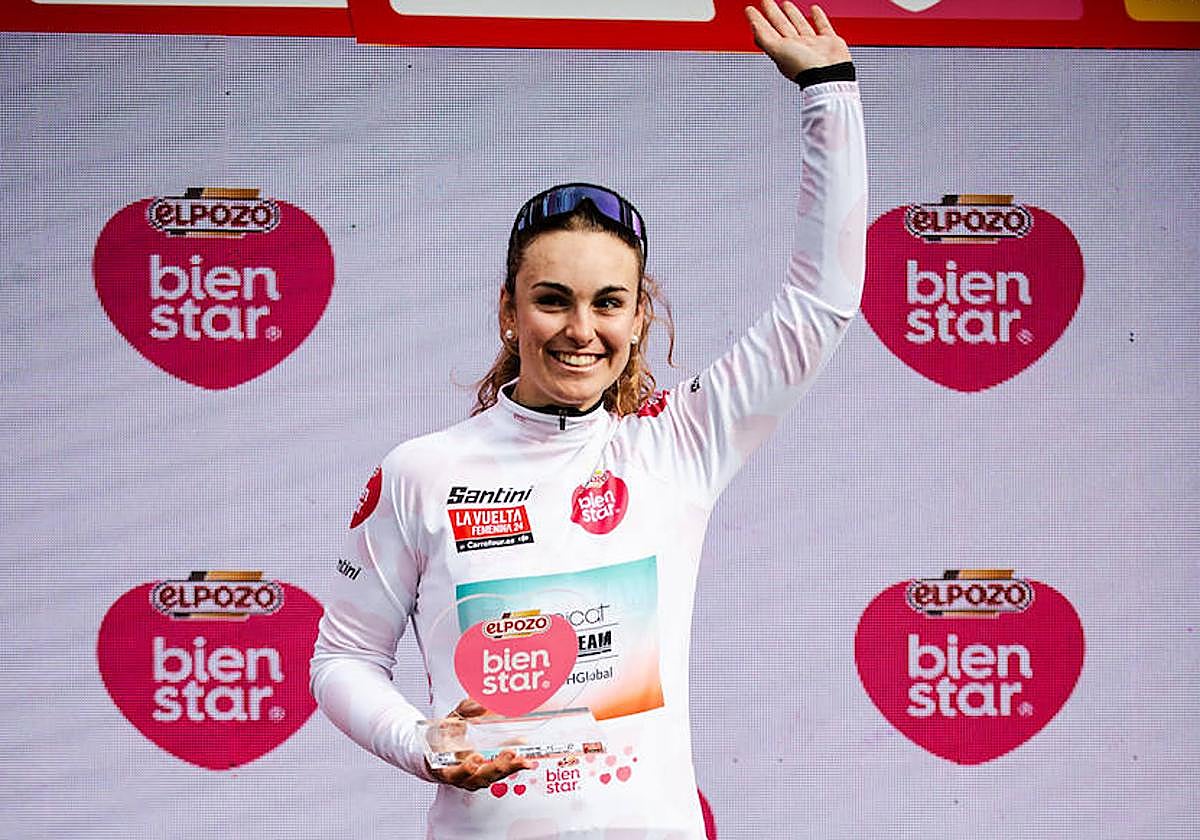 Claudia San Justo recoge el premio de la combatividad.