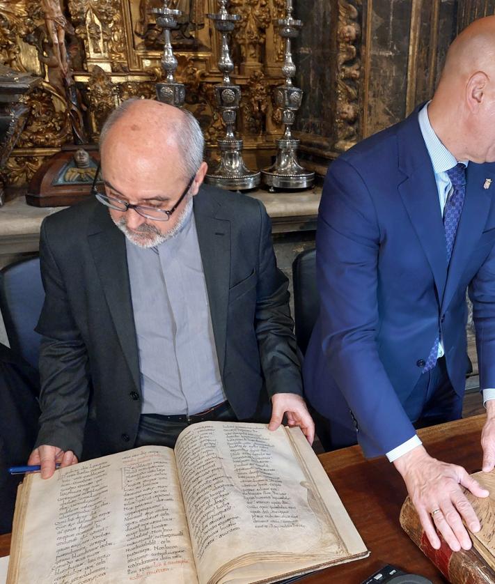 Imagen secundaria 2 - Al rescate de los códices medievales de la Catedral