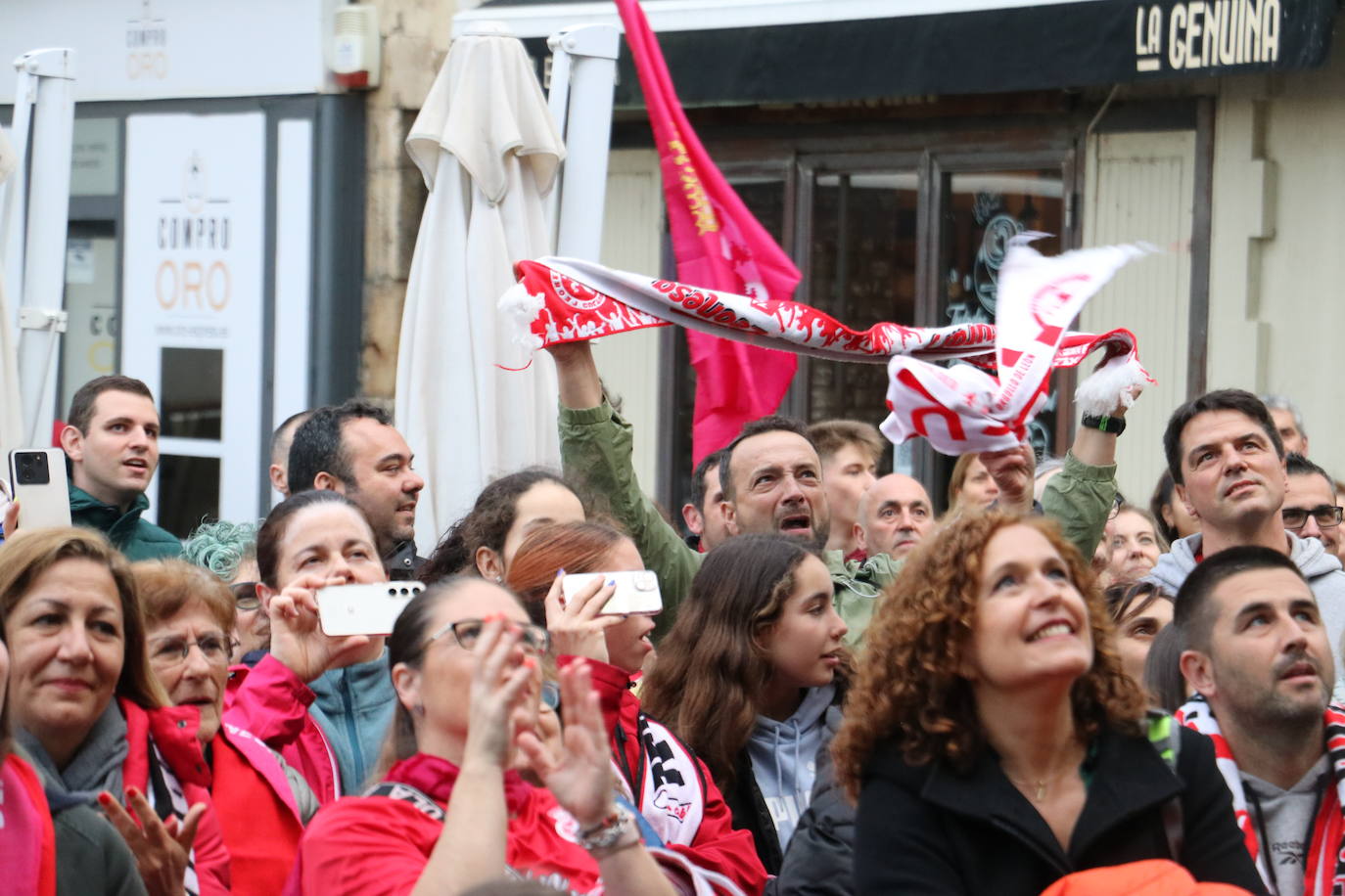 La afición recibe a la Cultural de baloncesto
