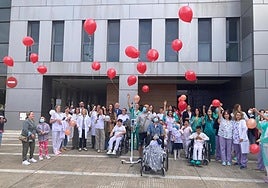 Suelta de globos en el Caule.