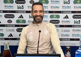 Juanfran García, entrenador de la Deportiva.