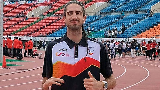 Dani Pérez logra su marca de la temporada y roza el top-8 de Mundial