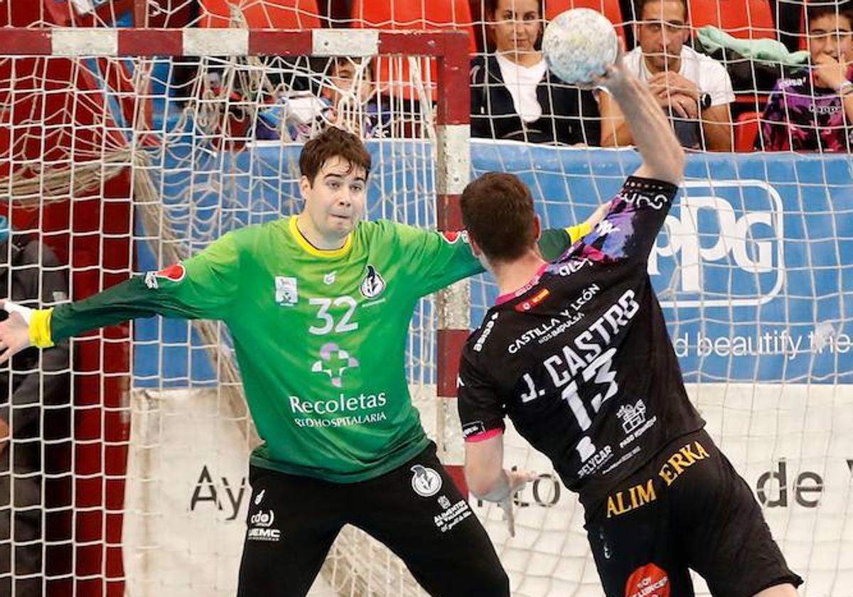 Juan Castro, en el partido ante el Atlético Valladolid.