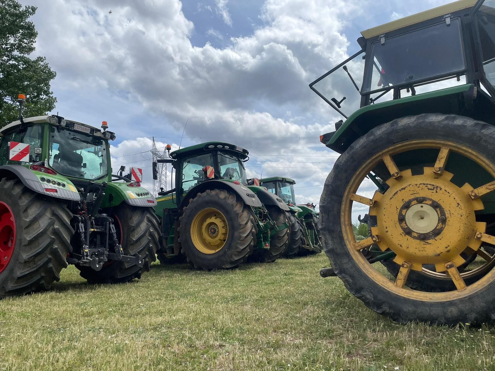 Tractorada en San Félix de la Vega