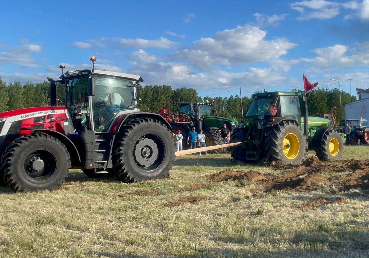 Tractorada en San Félix de la Vega