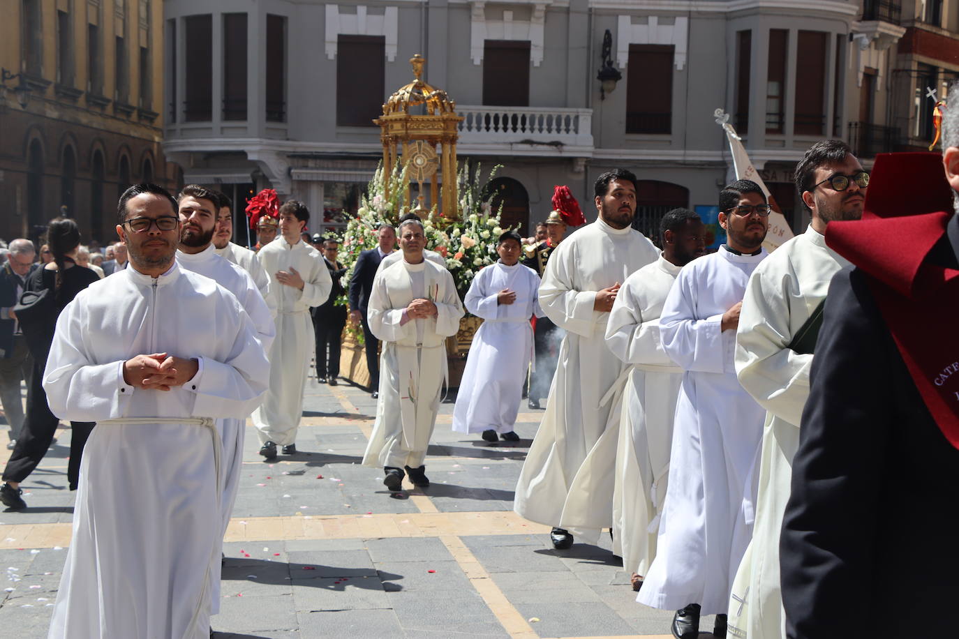 Las mejores imágenes del Corpus Christi en León