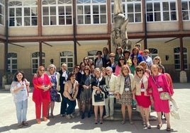 Reencuentro de ex alumnas en el Colegio Ntra. Sra. del Carmen