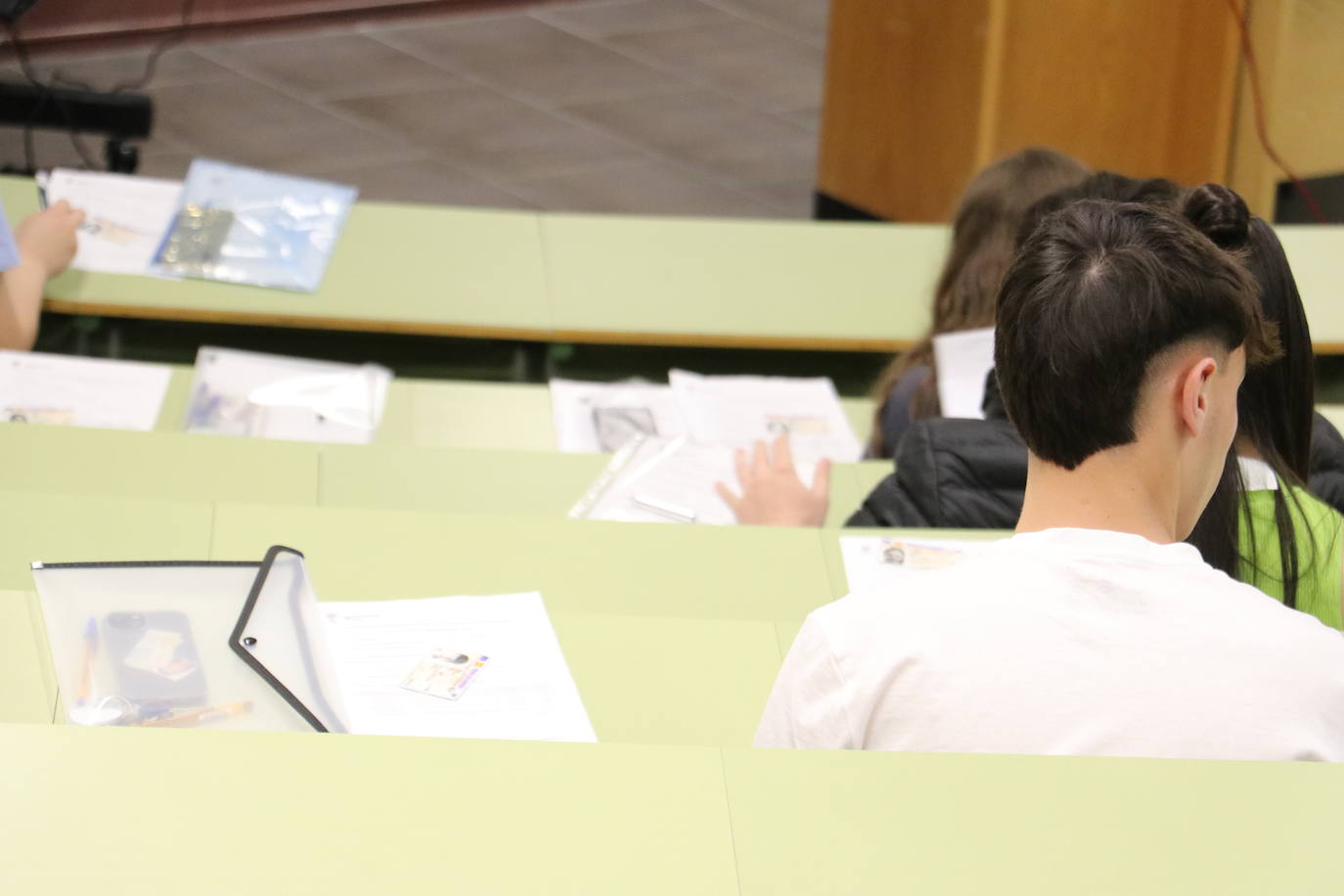 Los futuros universitarios de León se enfrentan a la EBAU