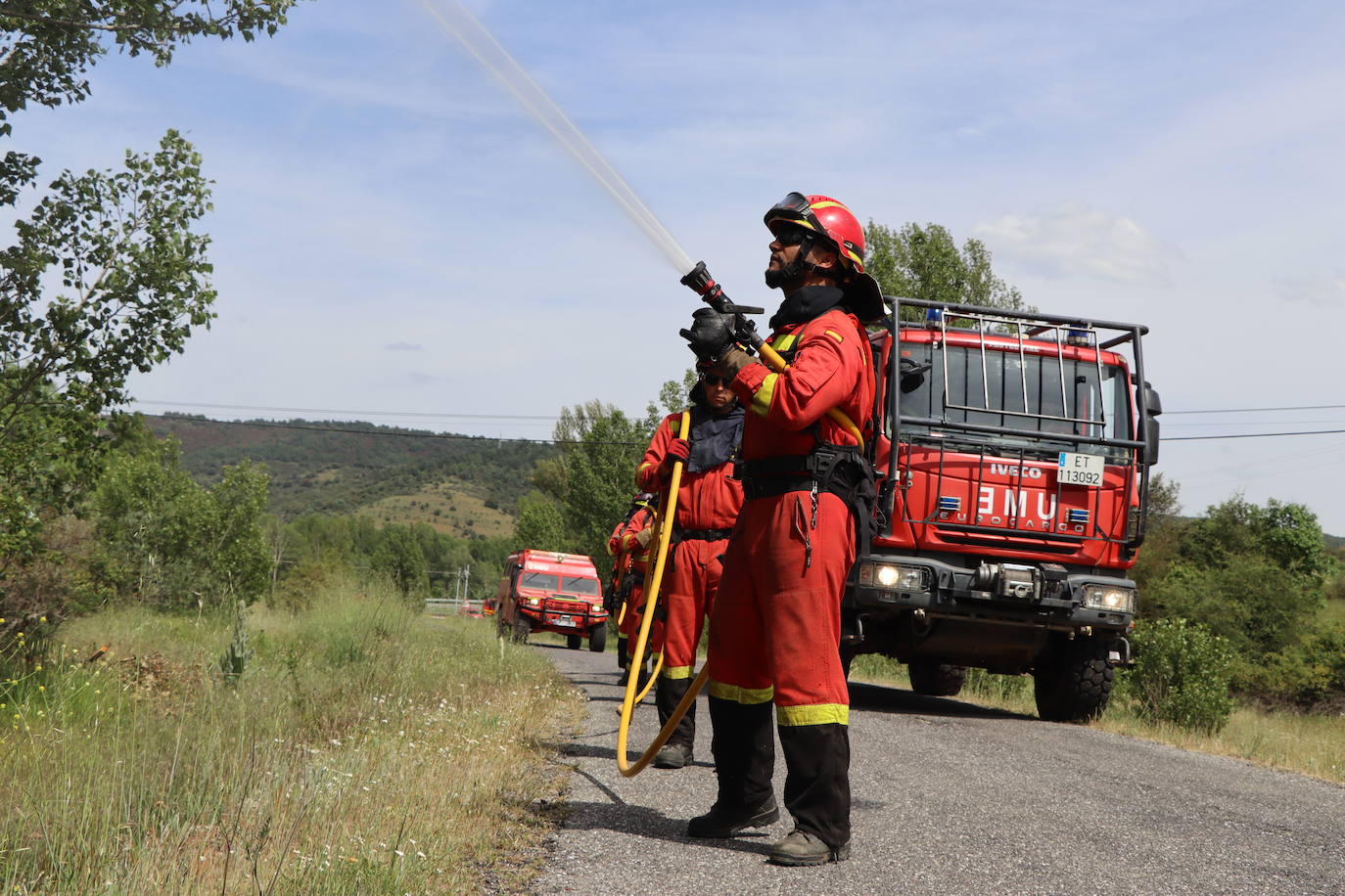 Ejercicios de instrucción de la UME en la lucha contra incendios forestales