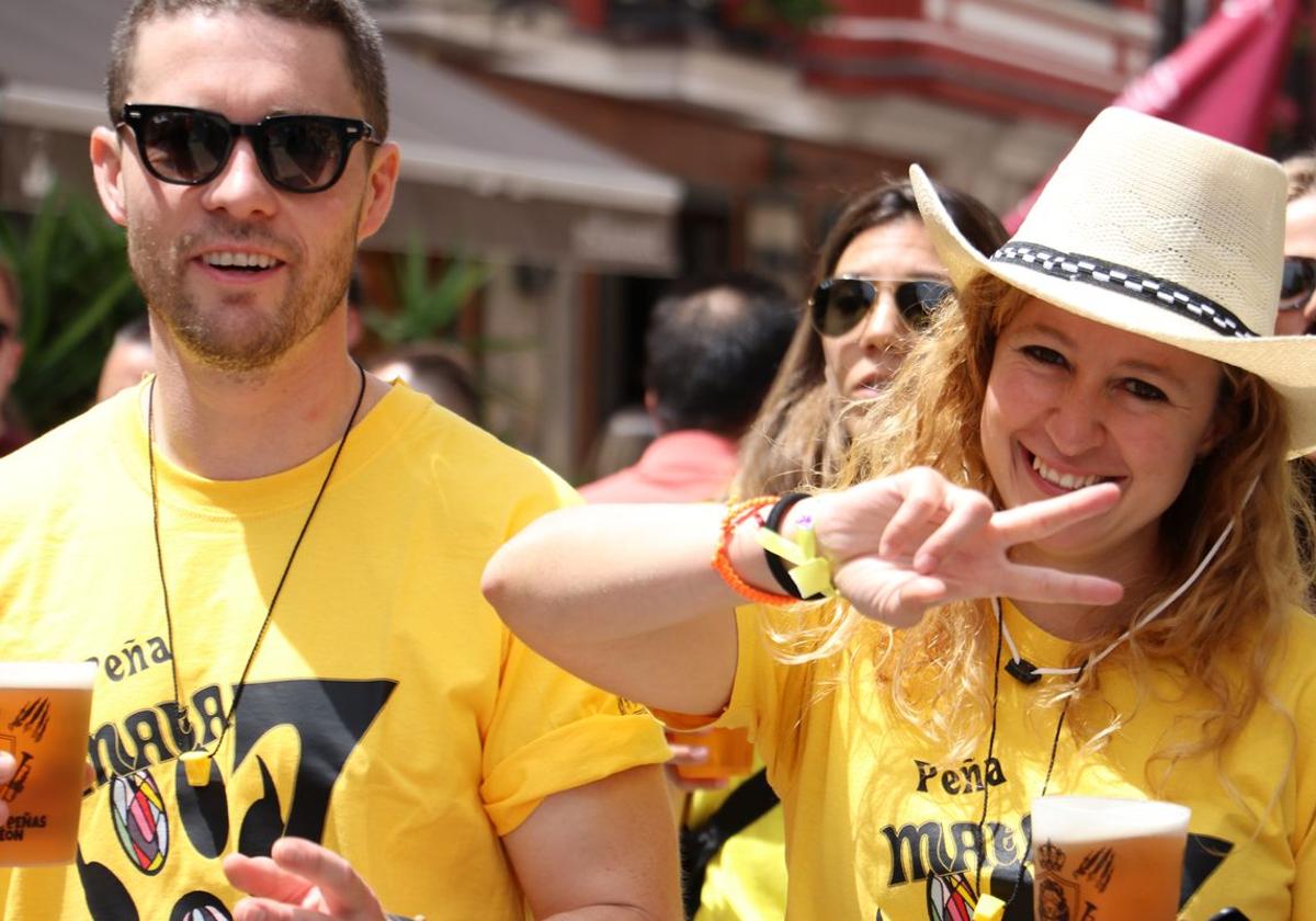 Las mejores imágenes del desfile de peñas en León