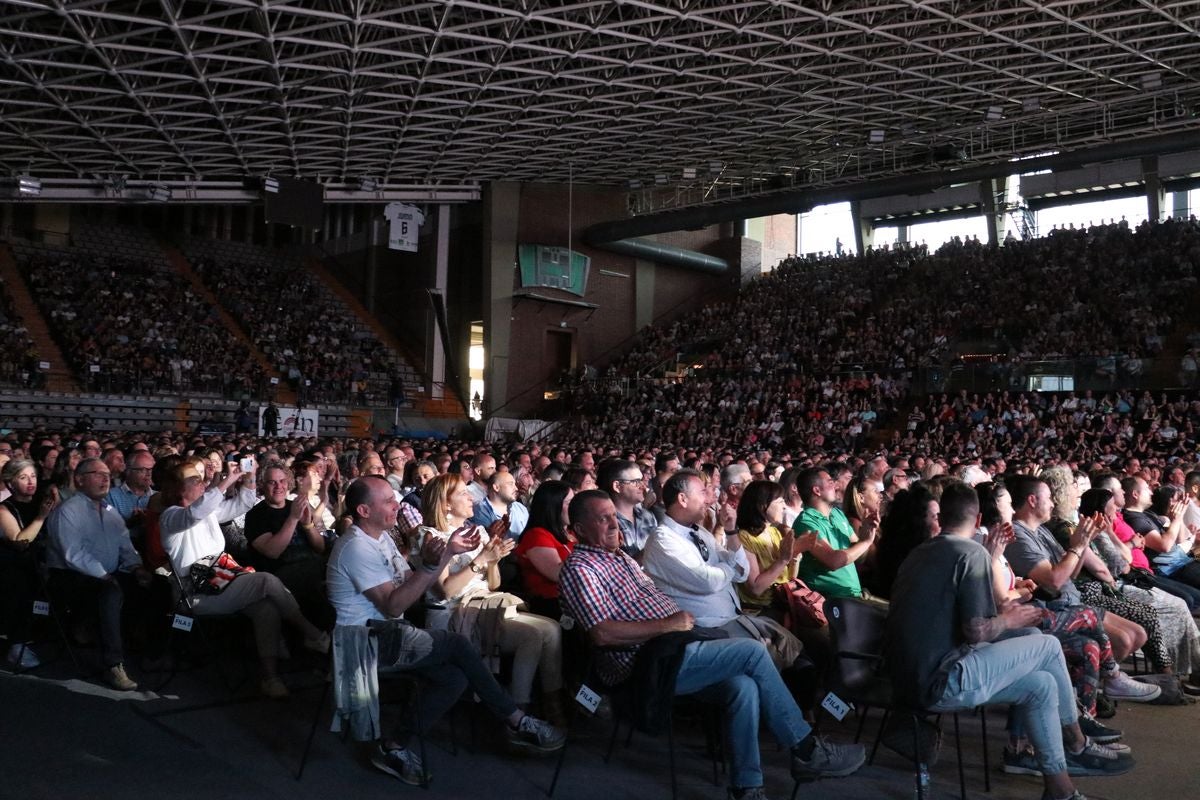 El público abarrotó el Palacio de los Deportes