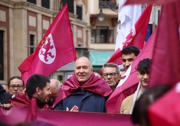 León debate en la Diputación su futuro como nueva autonomía española