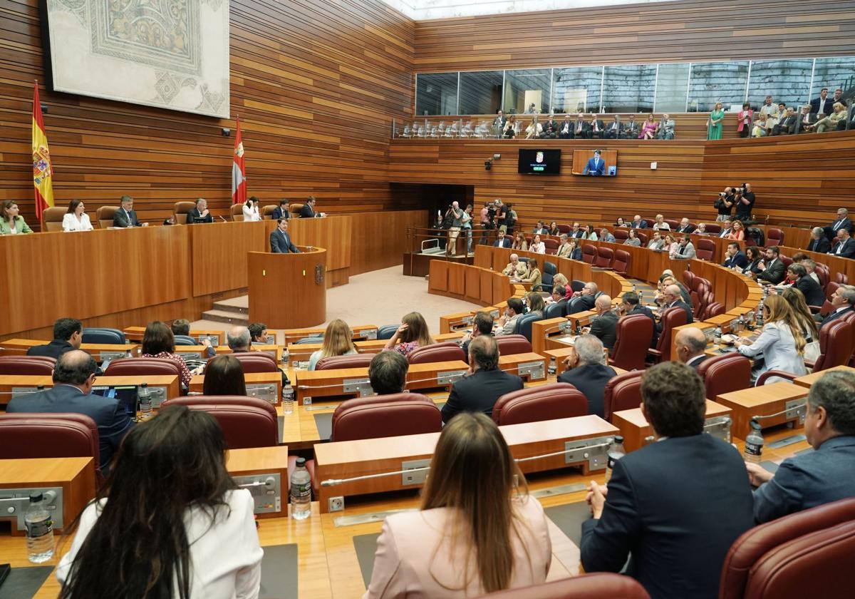 Primera sesión del Debate de política general de la Junta de Castilla y León.