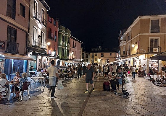 La plaza de San Martín de León.