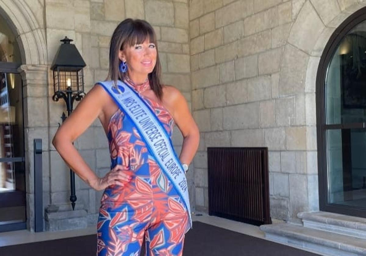 Carmen Álvarez posa con su banda de MRS Europa.