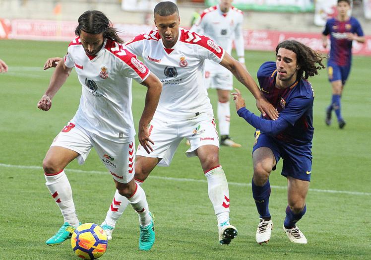 Cucurella, en el partido en Segunda ante la Cultural.