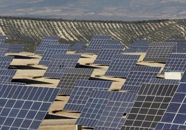 Imagen de archivo de un parque fotovoltaico.