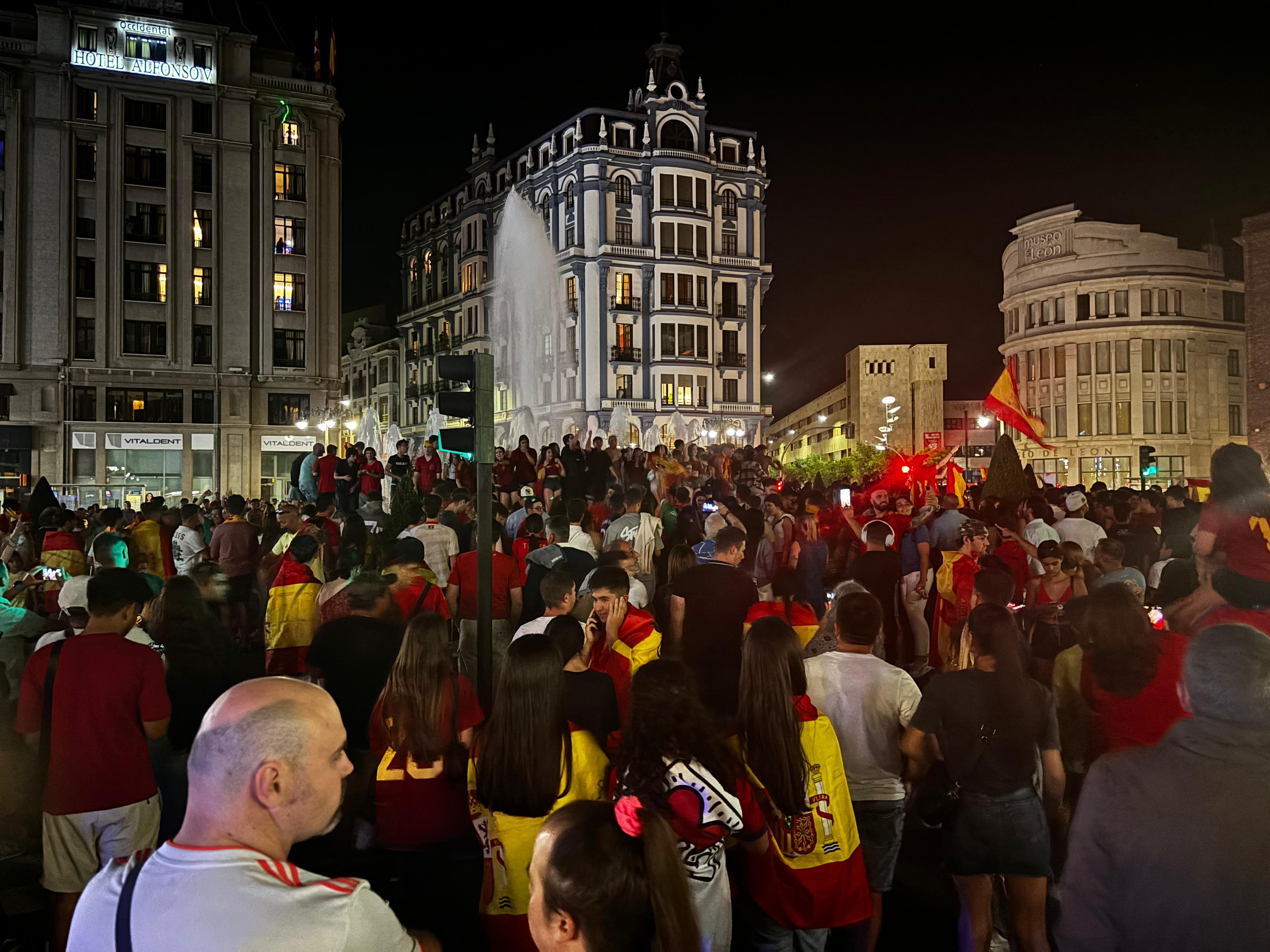 Las mejores imágenes de la celebración de la victoria en León