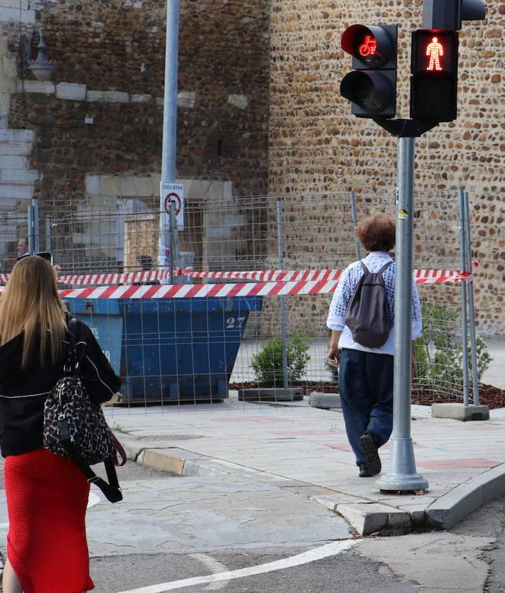 Imagen secundaria 2 - León pisa con fuerza un renovado Espolón