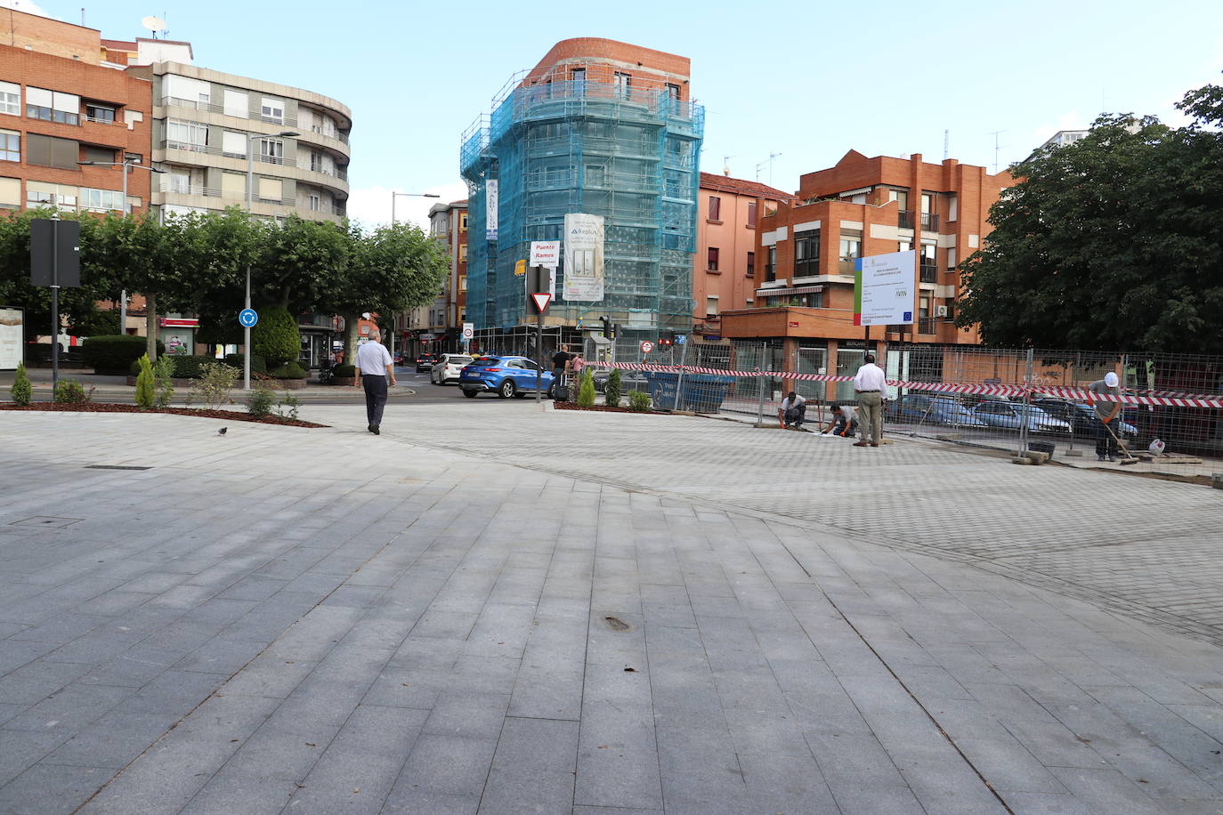 Nueva zona peatonal en el Espolón