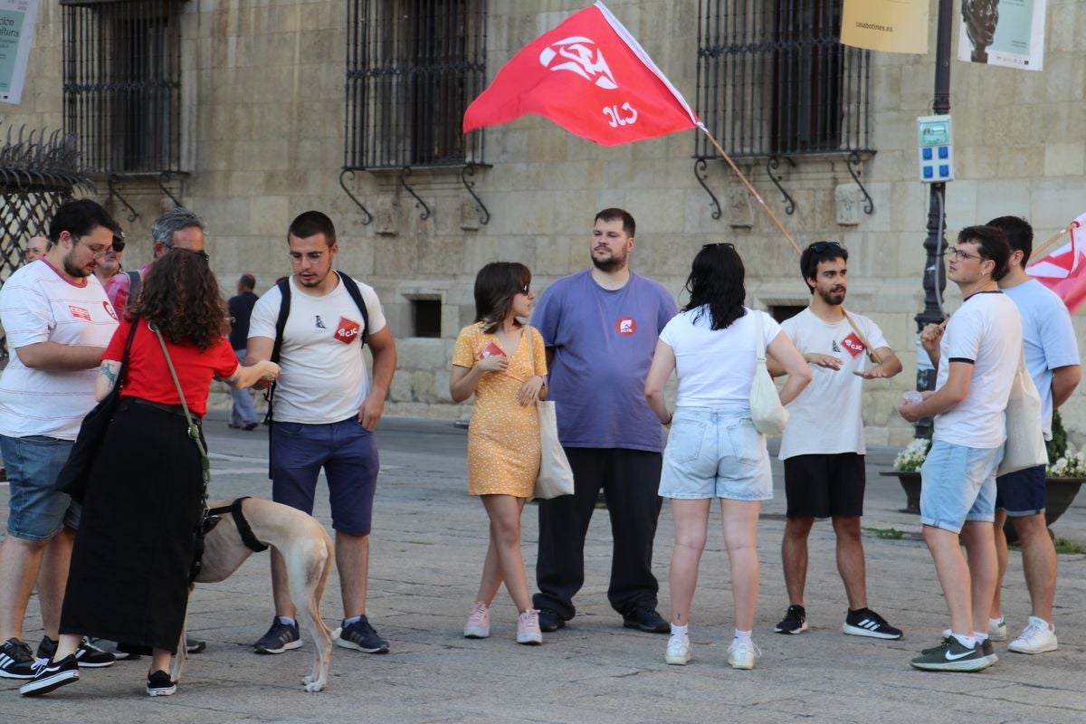 Concentración en apoyo a &#039;Las seis de La Suiza&#039;