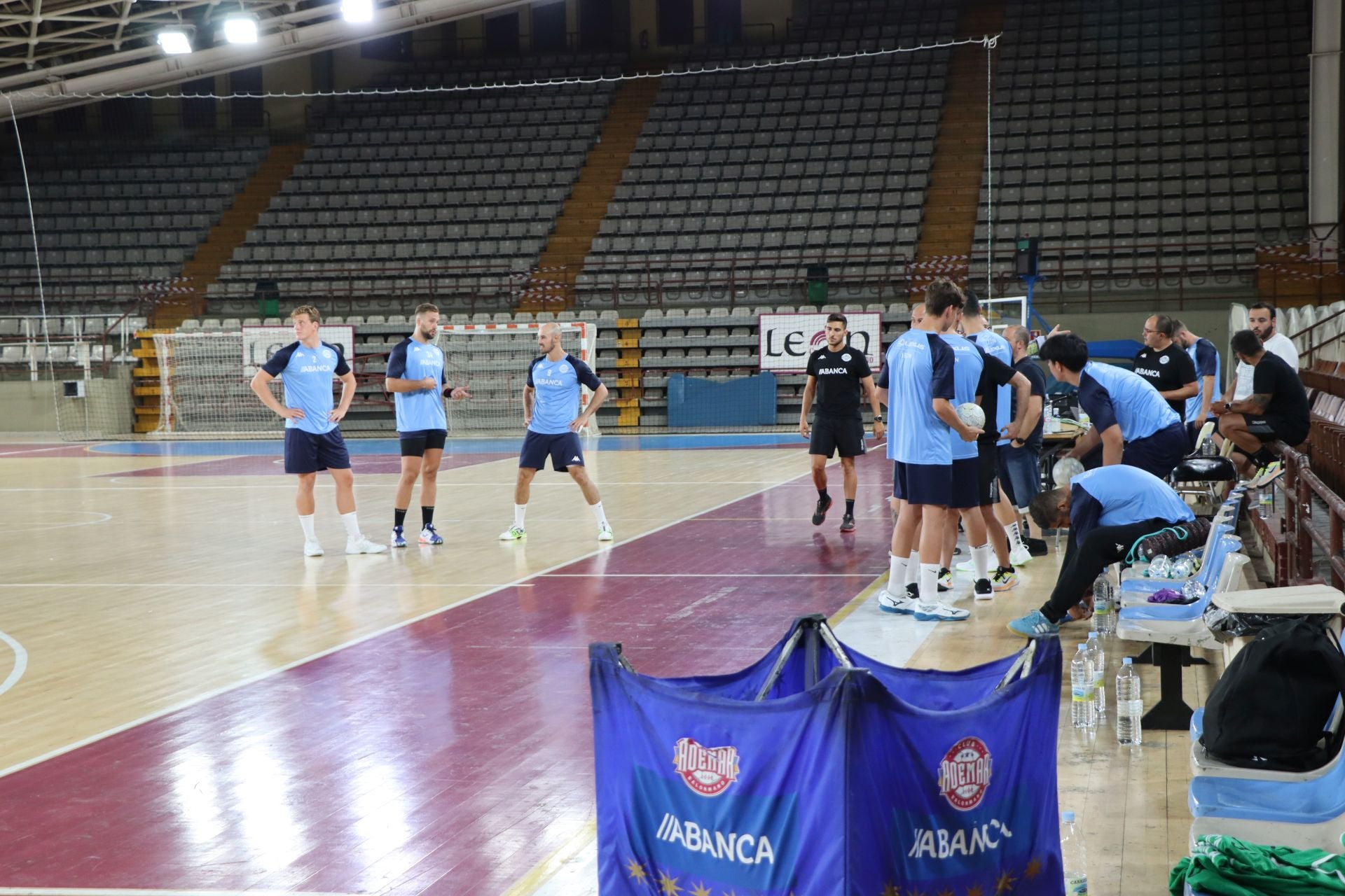 Primer entrenamiento de la pretemporada para el Ademar