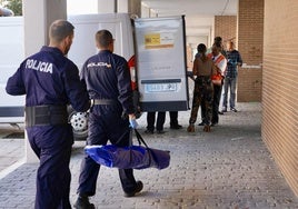 Trasladan a Valladolid al presunto autor de la muerte violenta de su pareja en Pajarillos