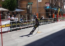 Uno de los participantes de la prueba X Trofeo Valle de Laciana