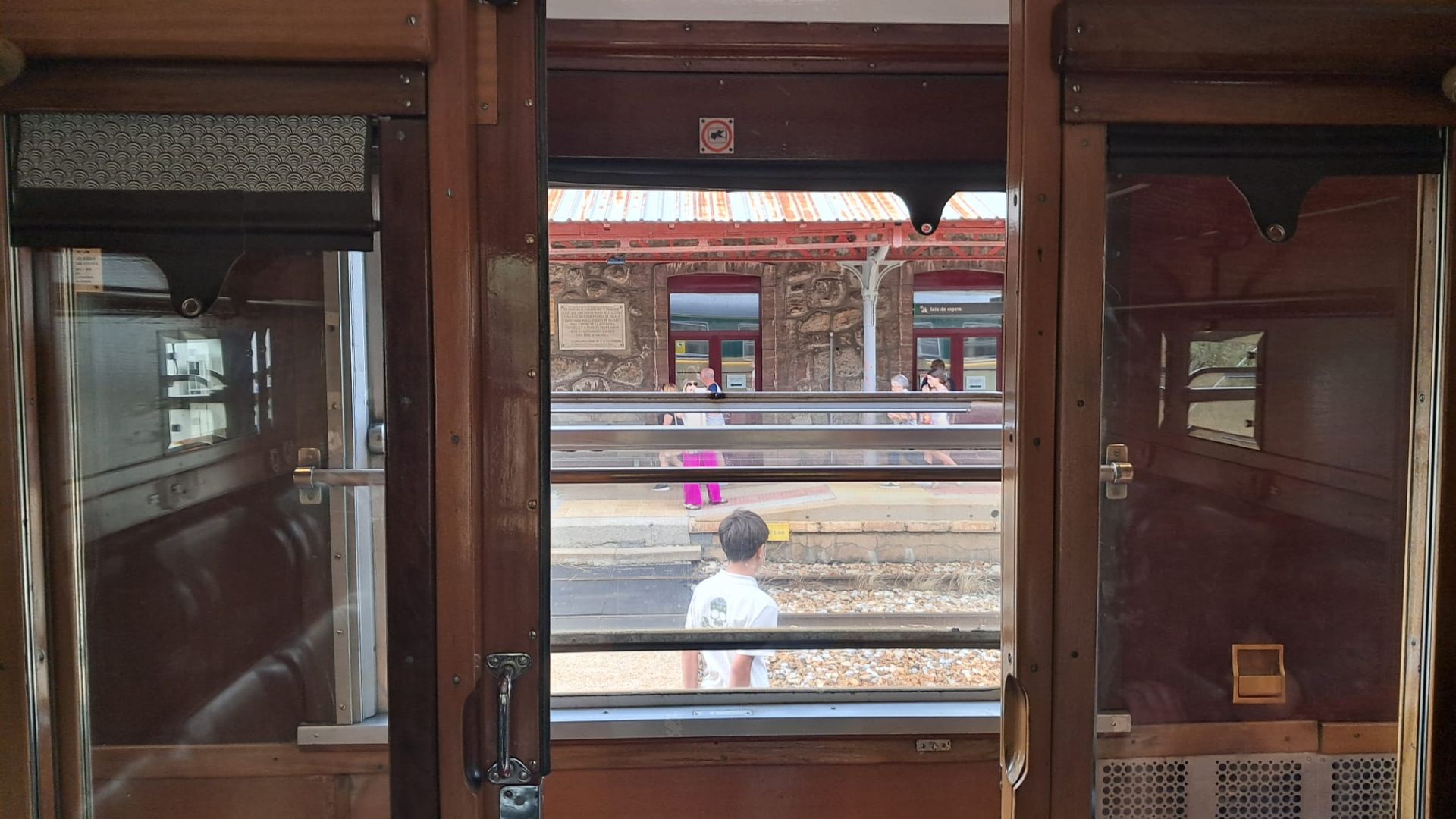 Viaje en tren histórico por la rampa de Pajares