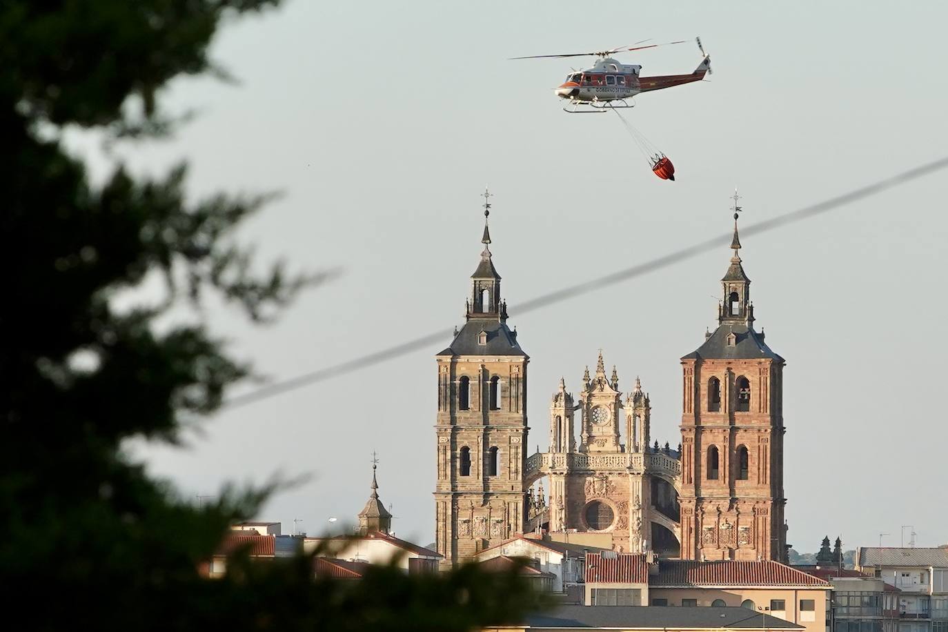 Incendio de nivel 2 en Castrillo de los Polvazares