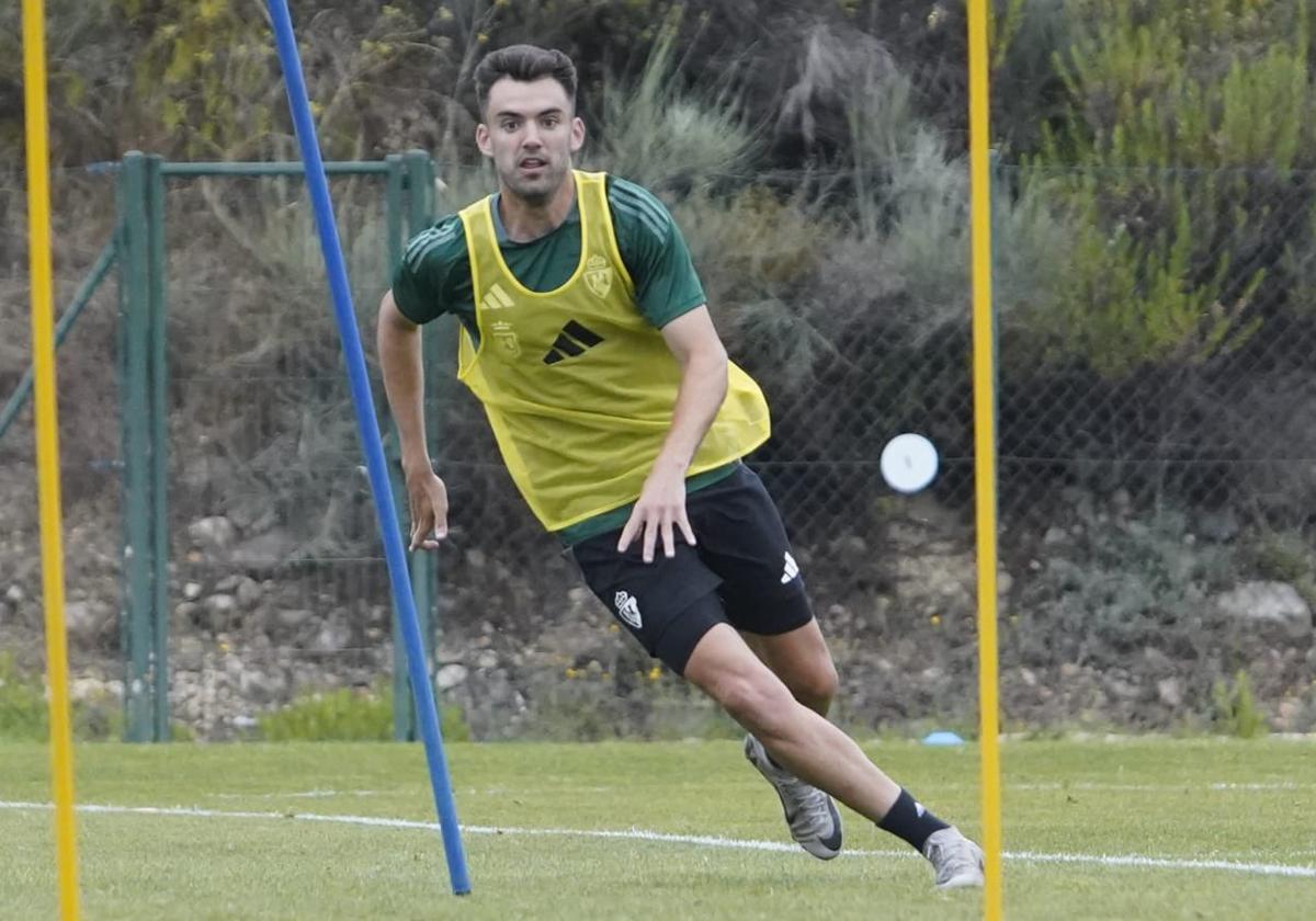 Andoni López, en un entrenamiento de la Deportiva.