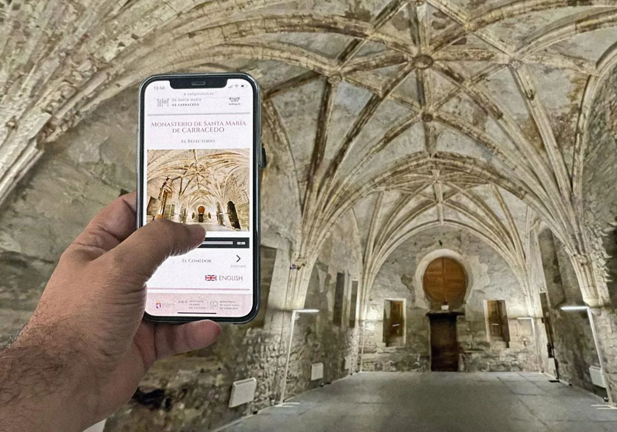 Audioguía en el monasterio.