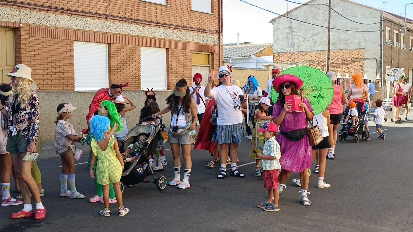 Carnaval de verano en Laguna de Negrillos