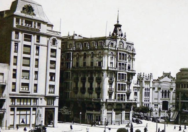 Plaza de Santo Domingo en c.a. 1960.