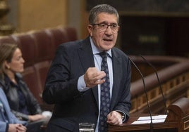 Patxi López, en un pleno del Congreso.