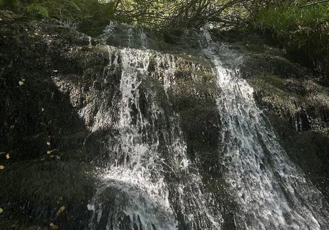 Cascada del Silencio, en Peñalba de Santiago.