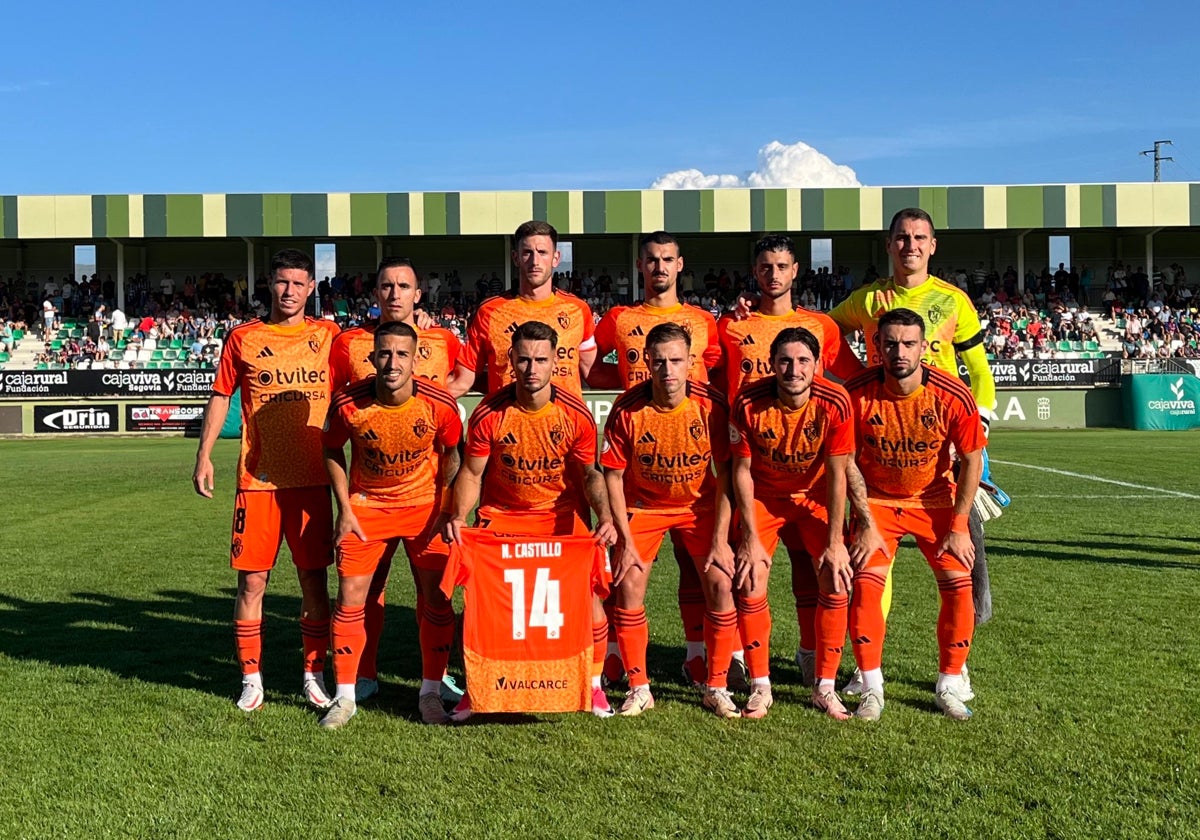 Homenaje de la plantilla a Nacho Castillo, gravemente lesionado