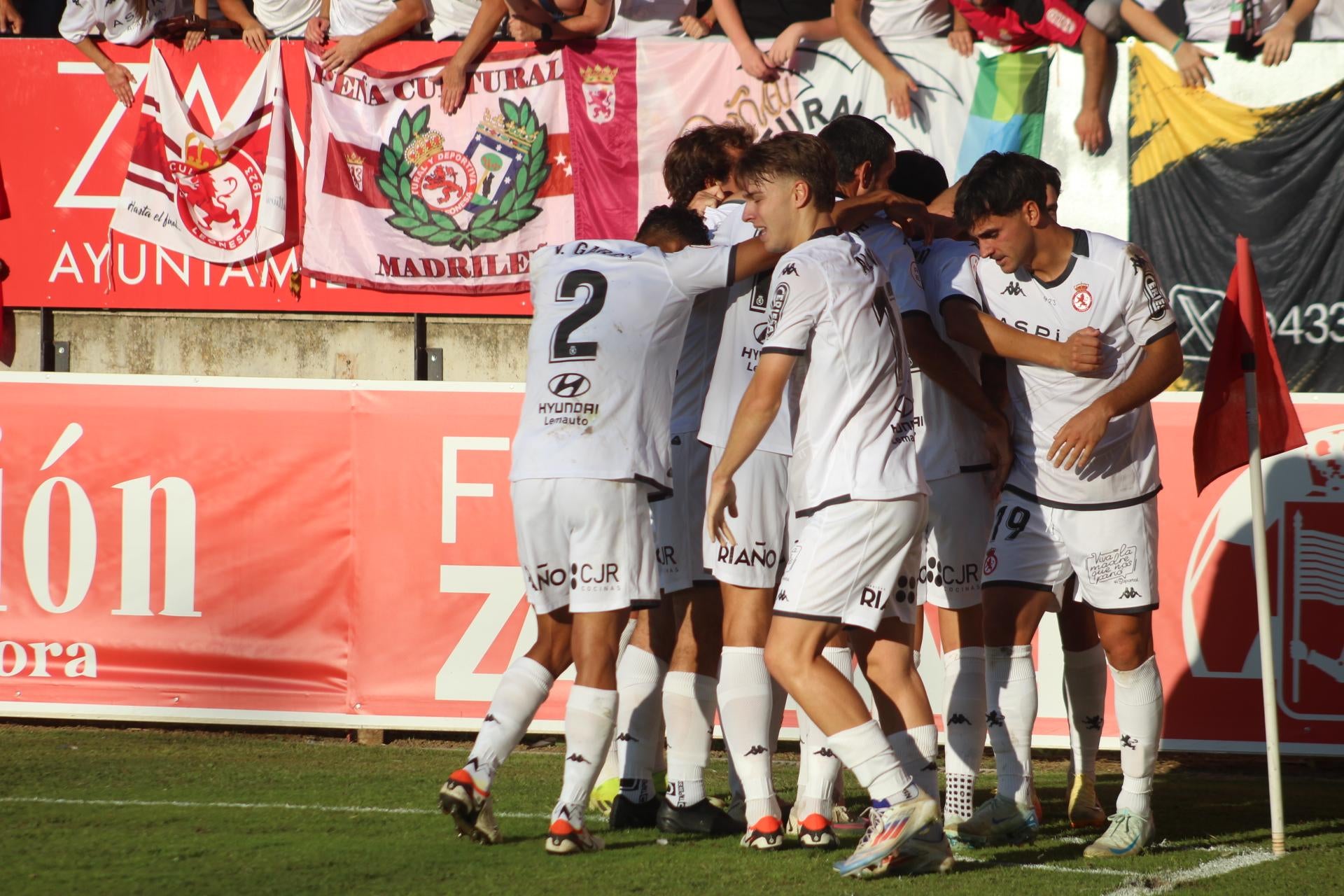 Las mejores imágenes del partido del Zamora CF y la Cultural Leonesa