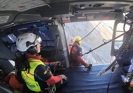 Rescate del montañero herido en Peña Ubiña.