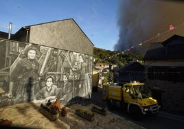 El incendio, desde Tremor de Abajo, en la jornada de martes.