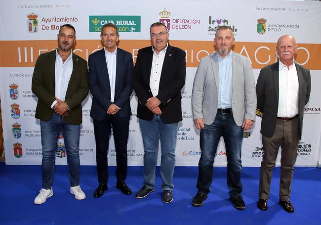 Representantes de la Diputación de León en la III Gala de premios Agro de Leonoticias