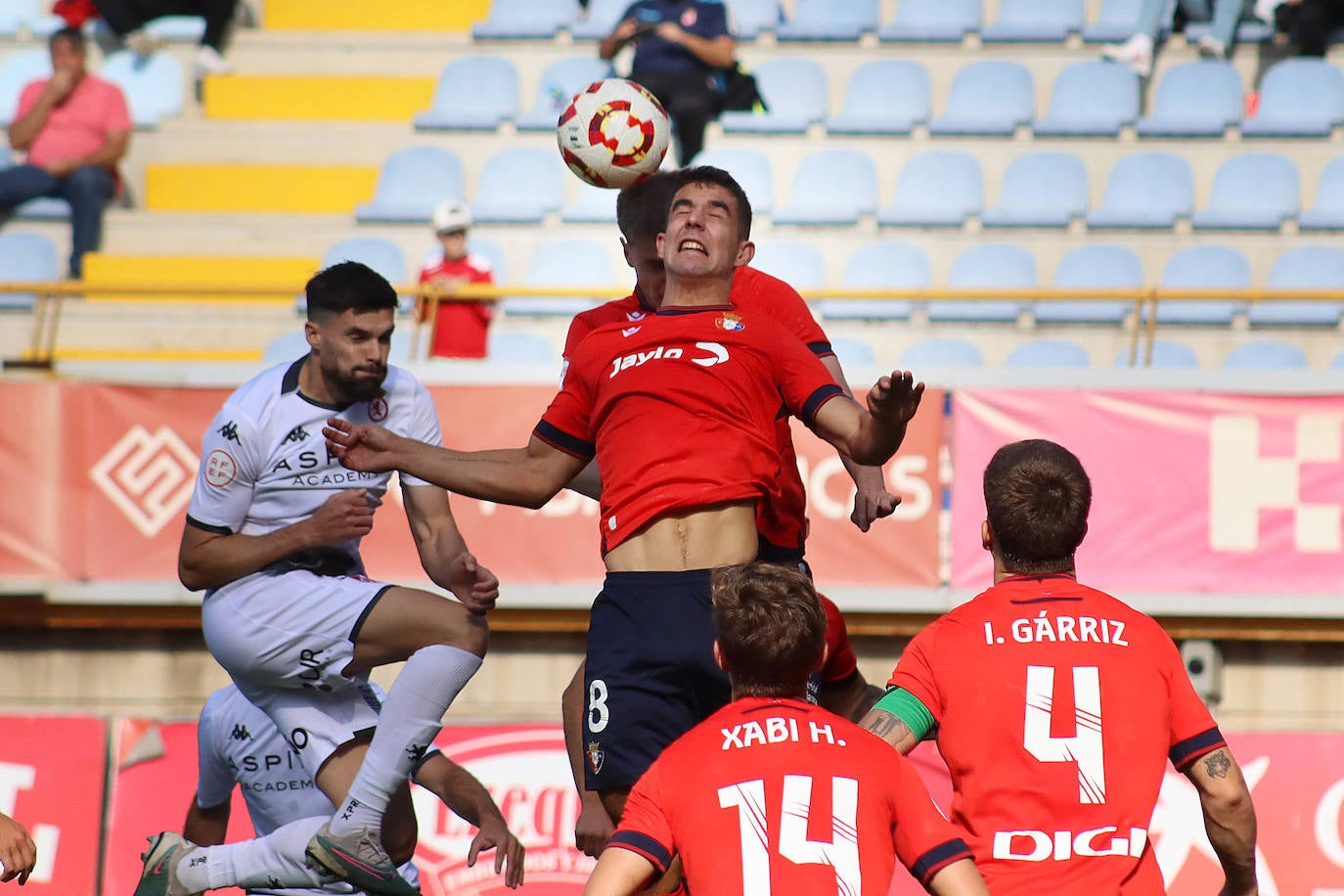 Las imágenes del Cultural-Osasuna Promesas