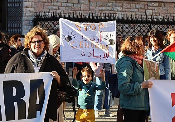 León sale a las calles a poner voz contra la guerra en Palestina