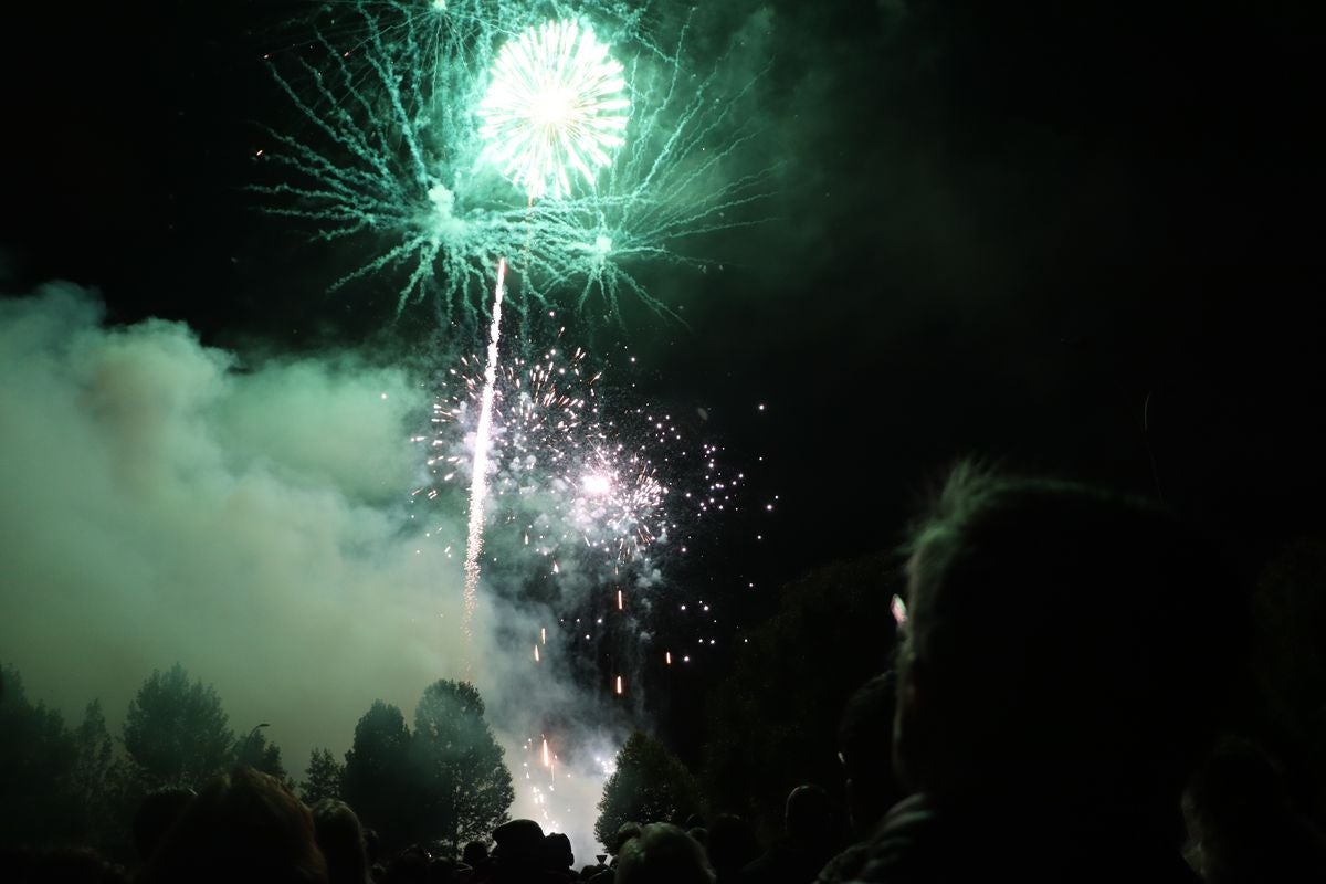 San Froilán disfruta de sus fuegos artificiales