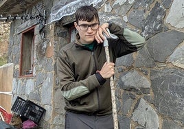 El fotógrafo burgalés Jorge Contreras Soto, autor del libro 'Los guardianes del Puerto de Pandetrave'.