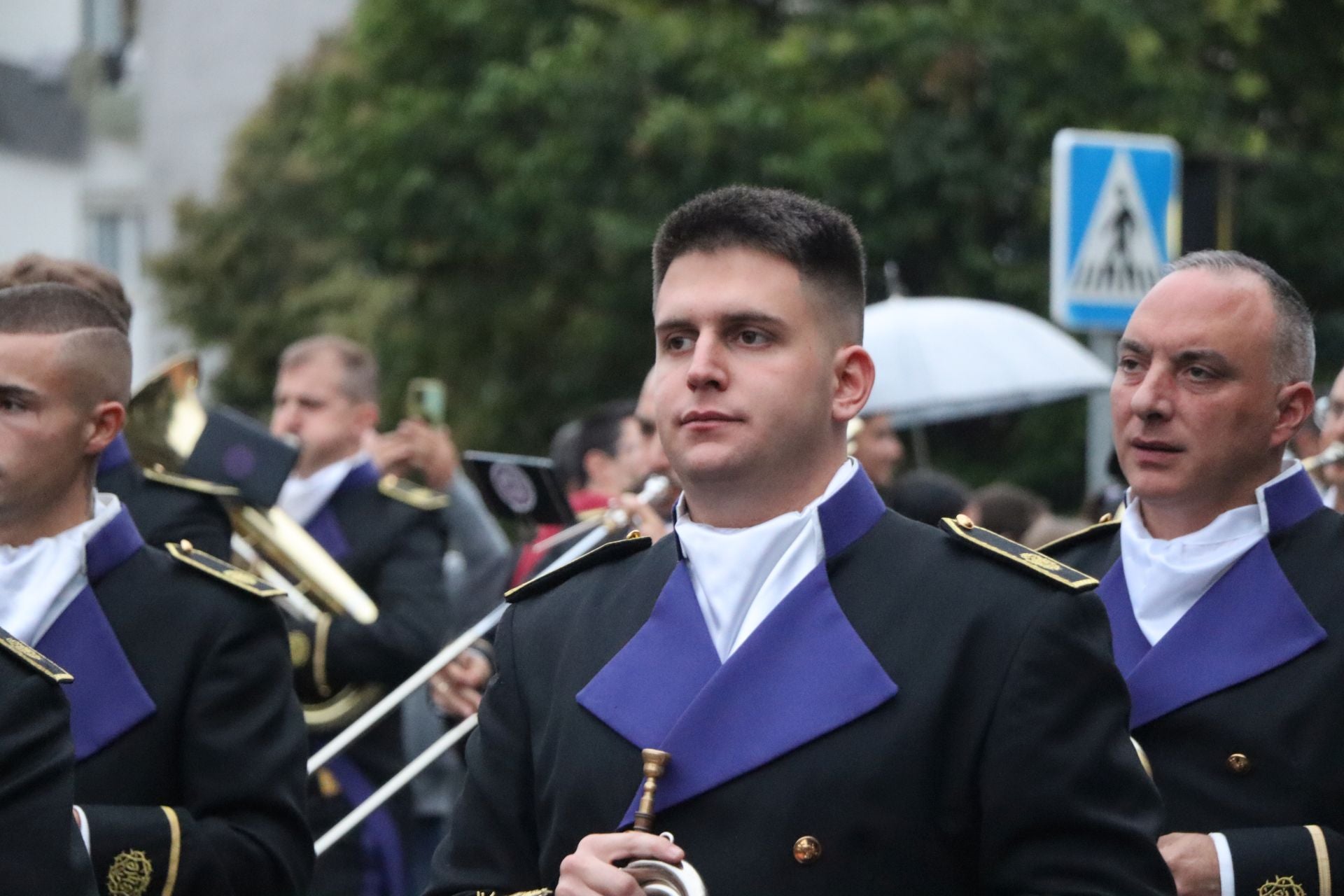 Las mejores imágenes de la Procesión Extraordinaria de San Juan Evangelista en León