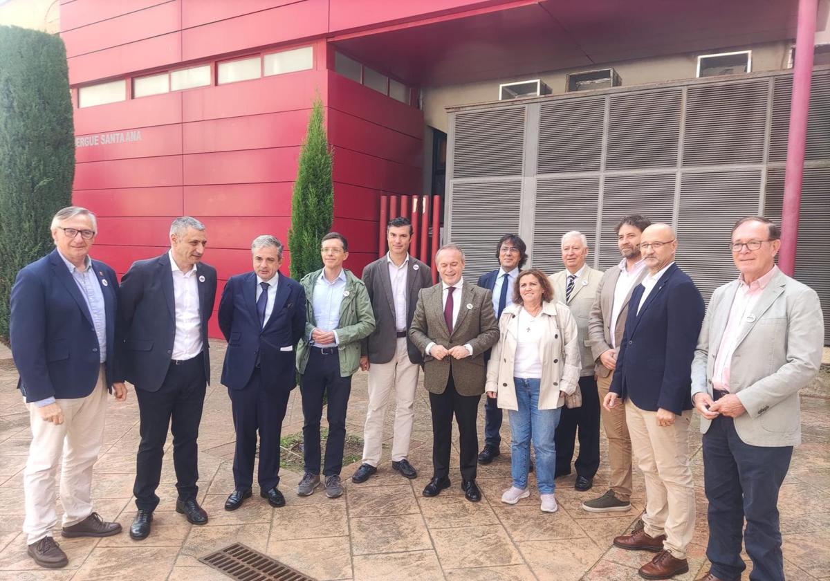 El delegado para el Corredor Atlántico y Redes Complementarias participa en la localidad cacereña de Plasencia, en el 'Encuentro para exigir la reapertura del Tren Ruta de la Plata'.