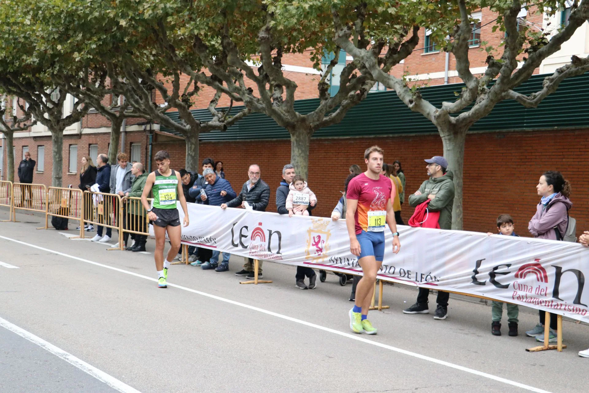 Salida de los &#039;10 kilómetros Ciudad de León&#039;